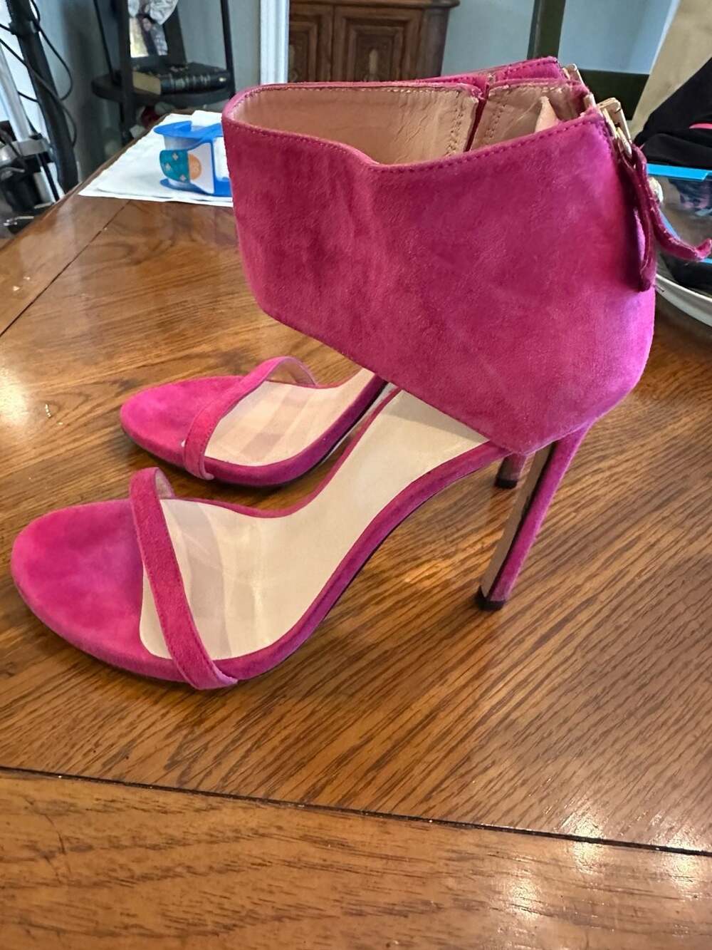 Stuart Weitzman Showgirl Pink Suede Ankle Cuff Sandals Size 8.5 Barbie